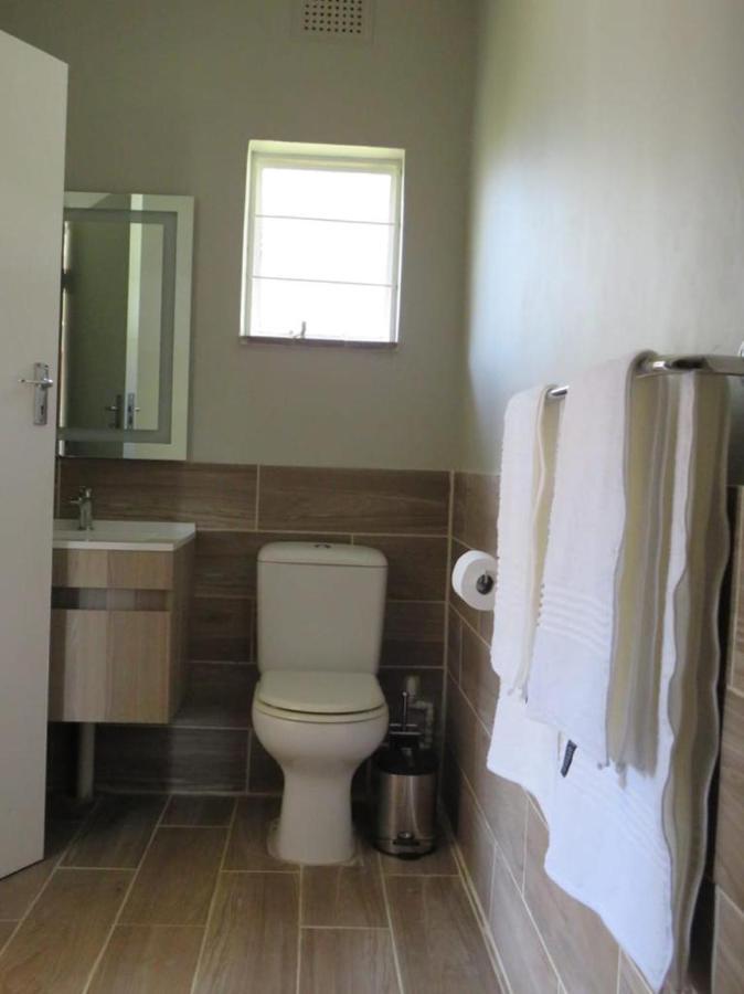 Sani Pass Manor Guest House Хаймвилль Экстерьер фото